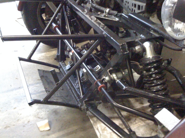 front anti-rollbar 01